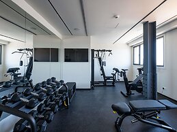 Mercure Larnaca Finikoudes Beach