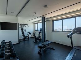 Mercure Larnaca Finikoudes Beach