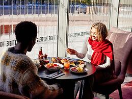 TRIBE Manchester Airport