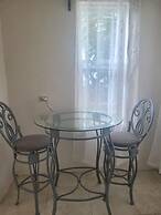 Impeccable, Comfortable 1-bed Apartment