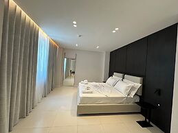 DREAM HOTEL SARANDA