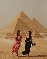 Locanda pyramids view