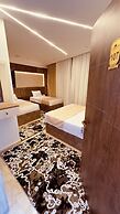 Locanda pyramids view