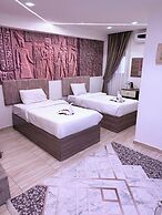 Locanda pyramids view