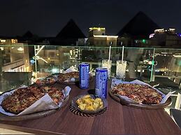 Locanda pyramids view
