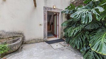 Pendoa sintra collection-Rua da Biquinha nº7(Edifício separado)