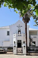 The Grand Hotel Robertson