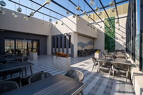 Best Western Plus Danat Almansak Hotel