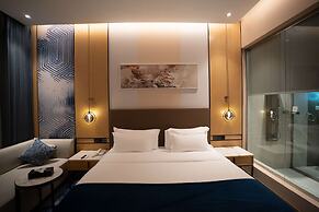 Best Western Plus Danat Almansak Hotel