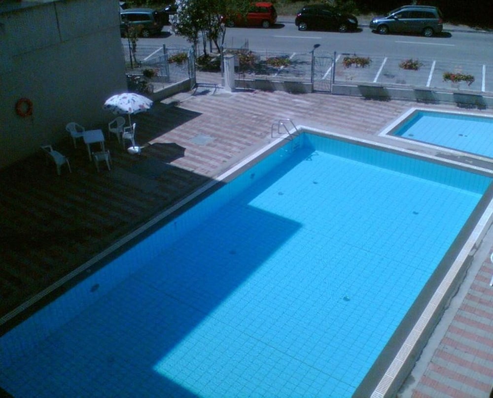 Relax by the Pool Comfy Flat in Rosolina Mare