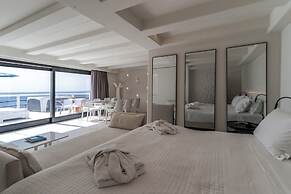 Numi Suites