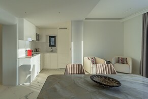 Numi Suites