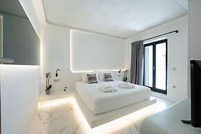 Numi Suites
