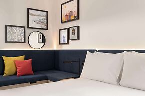 Hampton By Hilton Malaga Martiricos