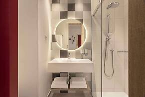 Hampton By Hilton Malaga Martiricos
