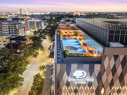 DoubleTree by Hilton Vientiane
