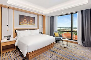 DoubleTree by Hilton Vientiane