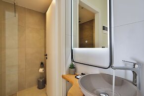 Eloque Simple living space