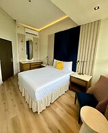 Metro Art Hotel