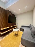 Metro Art Hotel