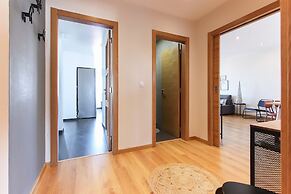 Olivais Balcony by Homing