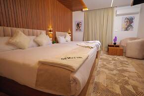 The Muse Pyramids INN