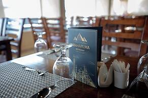 The Muse Pyramids INN