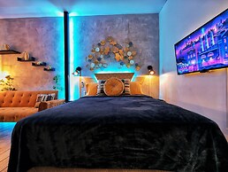 Sky Studio By Paradox