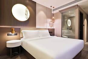 Crystal Hotel Shanghai The Bund Jinling
