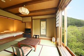 Shigakogen Milky Hot Spring Keikokunoyu
