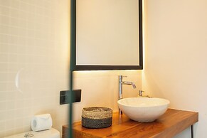 Hati Villa by Betterplace