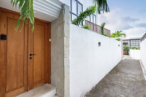 Hati Villa by Betterplace