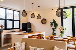 Hati Villa by Betterplace