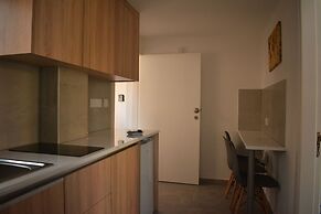 Green Bay Suites