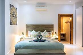 3 Bed Close To Fisherman Village KBR18