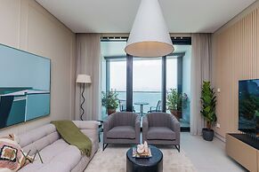 Aya - Beachfront Bliss 2BR Haven at The Beach Residences