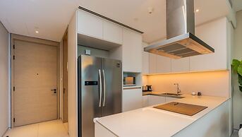Aya - Beachfront Bliss 2BR Haven at The Beach Residences