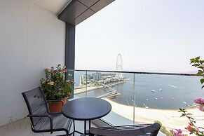 Aya - Beachfront Bliss 2BR Haven at The Beach Residences