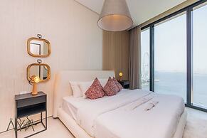 Aya - Beachfront Bliss 2BR Haven at The Beach Residences