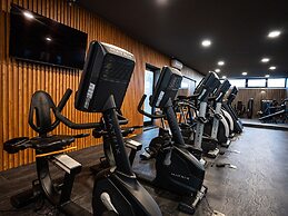 WE WELLNESS
