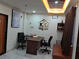 K K Luxurious Home Stay