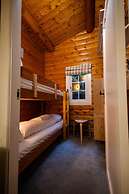 Rural 3 Bed Log Cabin Getaway