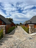 Kaş Konak Bungalows