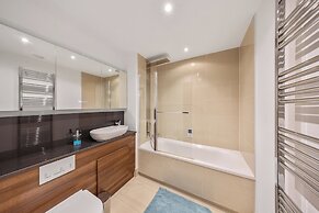 2-bed Flat, Sleeps 4 - Parking & Wheelchair Access