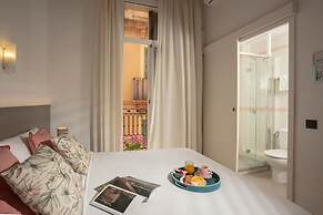 Antonios Hostal