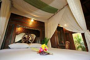 Pondok Sari Beach & Spa Resort