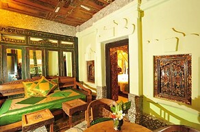 Pondok Sari Beach & Spa Resort
