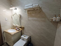 Aroma Luxury Villa