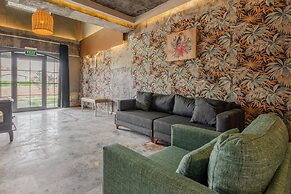 Marjoram Otel