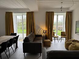 Captivating 5-bed Apartment Near Sion Mills